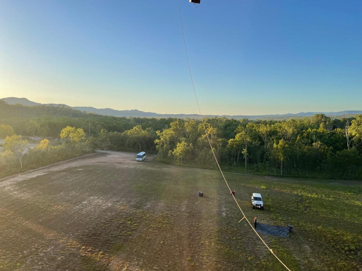 Mareeba Motor Inn Экстерьер фото
